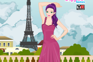 Jeu d’habillage devant la tour Eiffel
